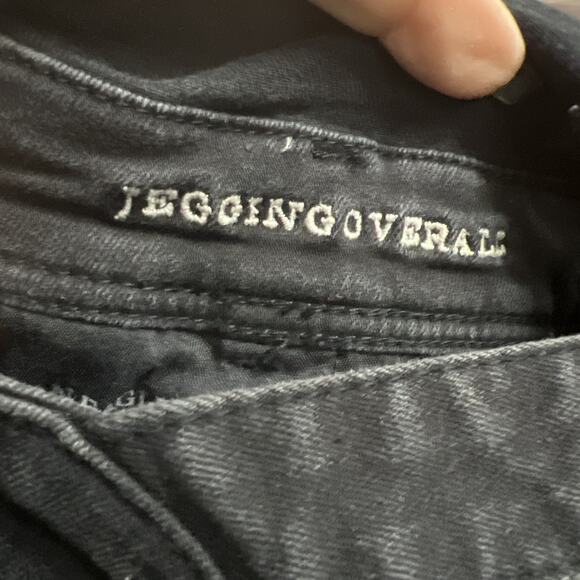 American Eagle Preppy Distressed Tomgirl Jegging Overall Faded Black Denim Size… - Picture 10 of 12